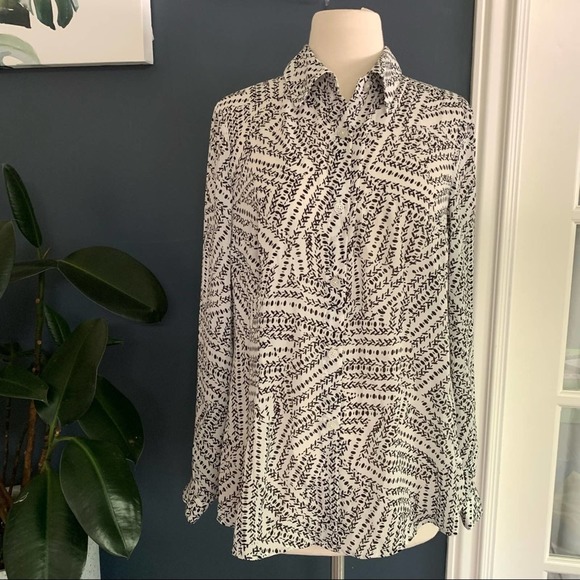 Cabi▪️Splitback button front blouse white black.‎ S - Picture 3 of 10